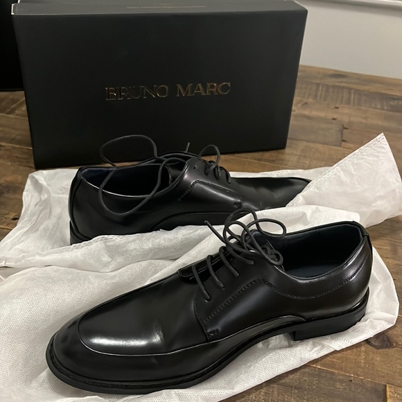 NEVER WORN Men’s Dress shoes - Picture 1 of 5